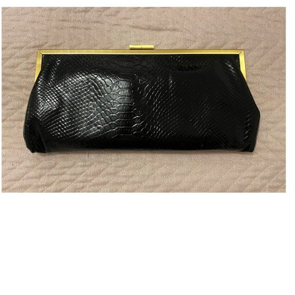 Black Croc Embossed Clutch - Picture 1 of 4